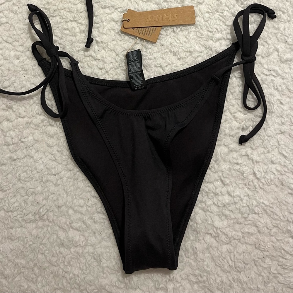 SKIMS BIKINI SET